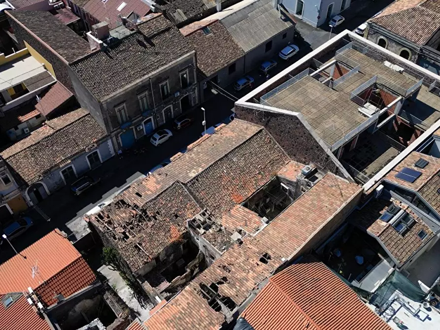 Immagine 27 di Terratetto in vendita  a Catania
