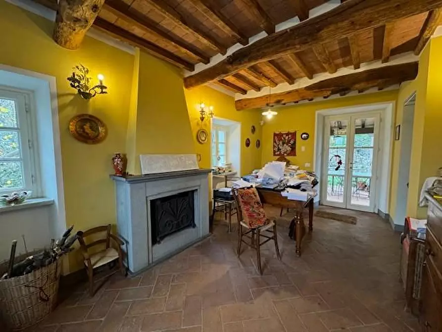Immagine 24 di Villa in vendita  a Pietrasanta