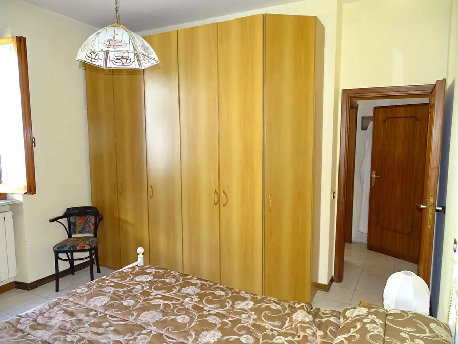 Immagine 11 di Appartamento in vendita  a Pistoia