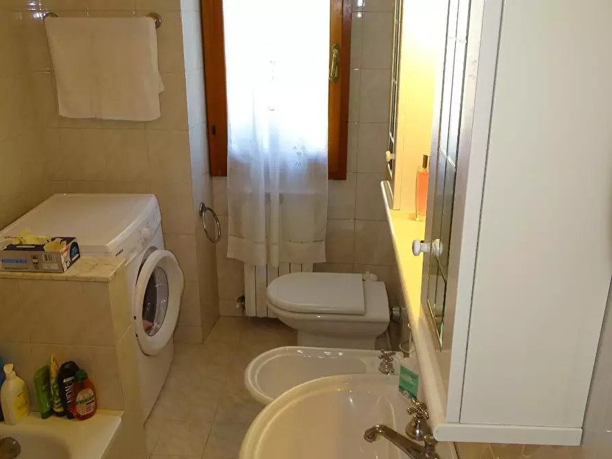 Immagine 13 di Appartamento in vendita  a Pistoia