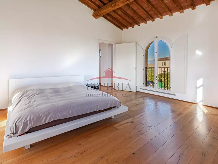 Immagine 10 di Casa bifamiliare in vendita  a San Giuliano Terme