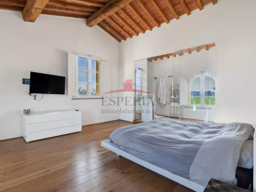 Immagine 8 di Casa bifamiliare in vendita  a San Giuliano Terme