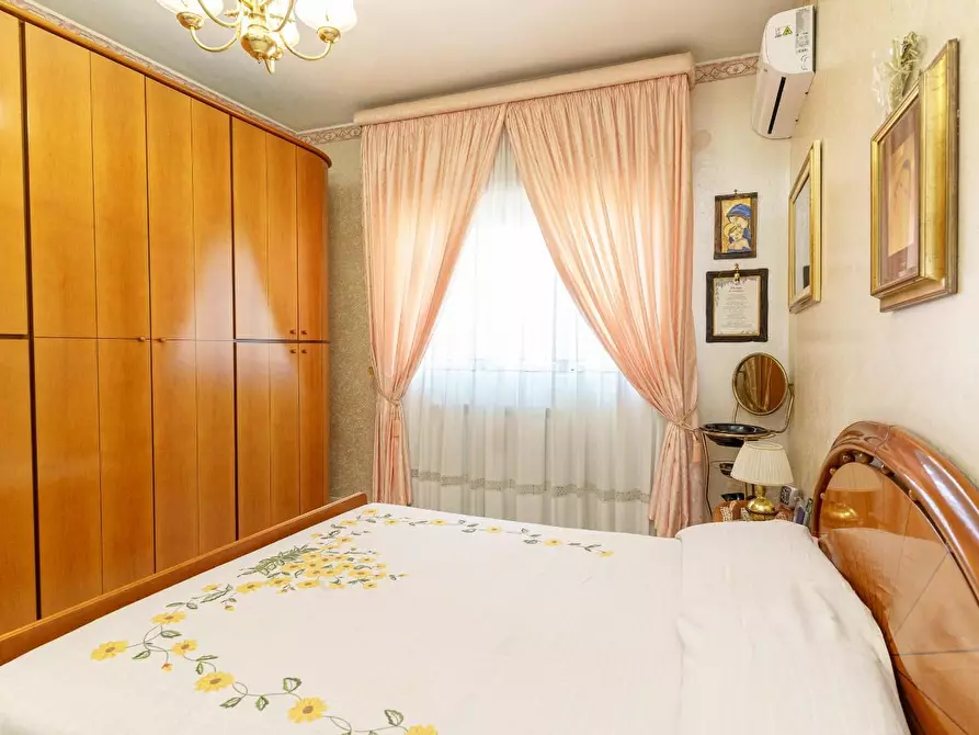 Immagine 16 di Appartamento in vendita  a Sant'agata Li Battiati