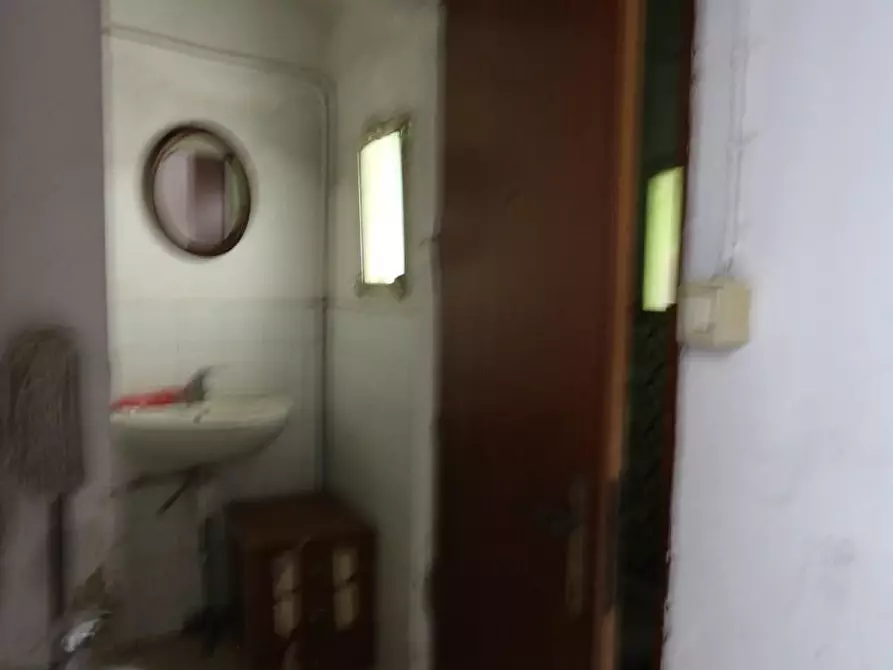 Immagine 8 di Magazzino in affitto  a Buti