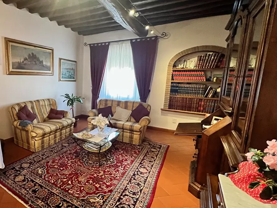 Immagine 14 di Appartamento in vendita  a Lastra A Signa