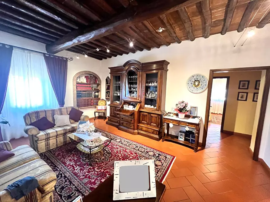 Immagine 15 di Appartamento in vendita  a Lastra A Signa