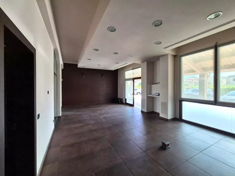 Immagine 8 di Ufficio in affitto  a Santa Croce Sull'arno