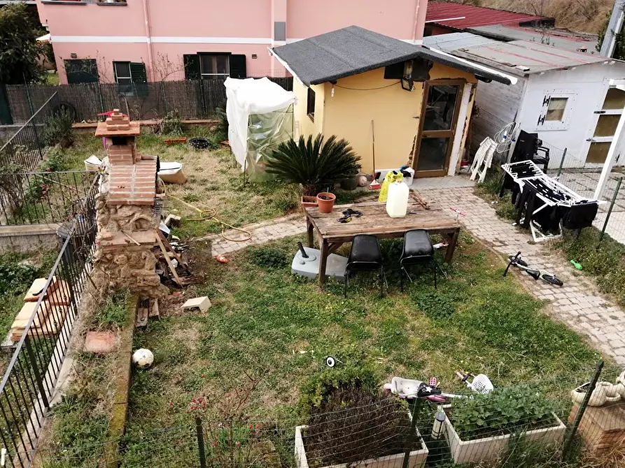 Immagine 15 di Appartamento in vendita  a Rosignano Marittimo