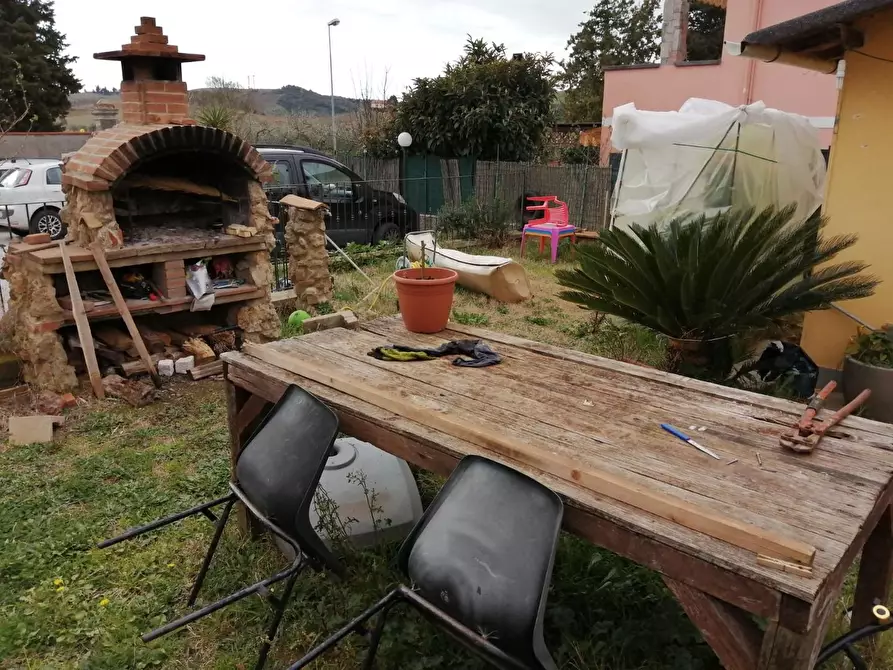 Immagine 13 di Appartamento in vendita  a Rosignano Marittimo