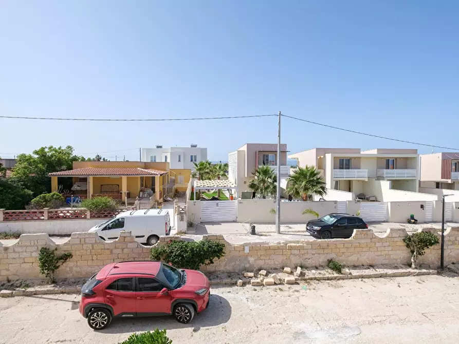 Immagine 27 di Appartamento in vendita  a Noto