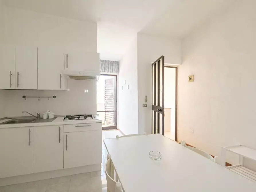 Immagine 5 di Appartamento in vendita  a Noto