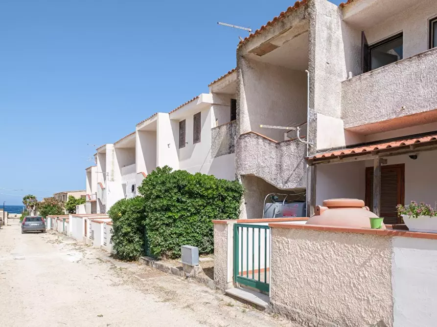 Immagine 37 di Appartamento in vendita  a Noto