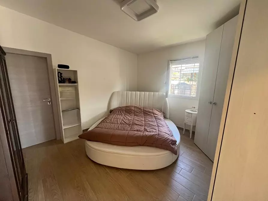 Immagine 3 di Laboratorio in vendita  a Vinci