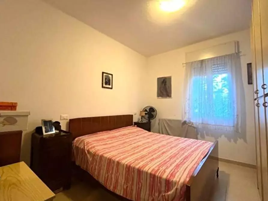 Immagine 11 di Appartamento in vendita  a Massa