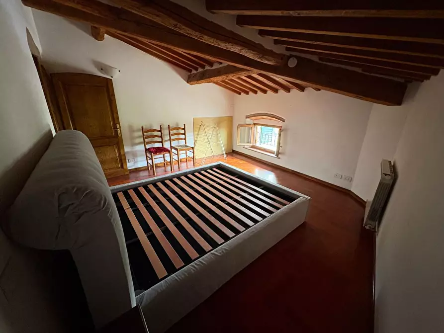 Immagine 14 di Mansarda in vendita  a Monteriggioni