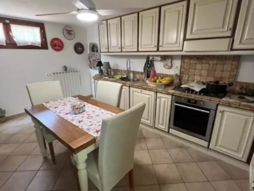 Immagine 15 di Casa bifamiliare in vendita  a Sarzana