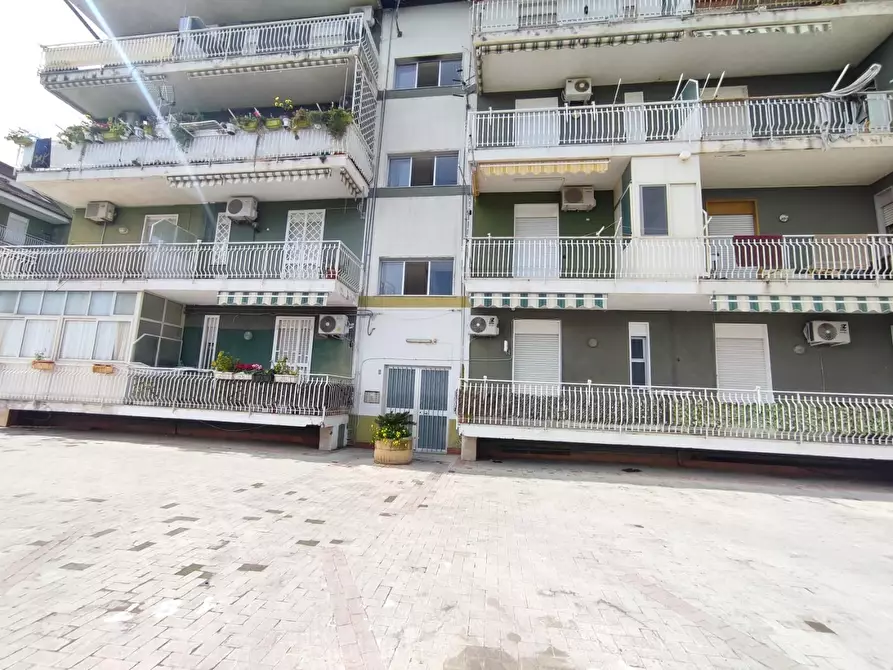 Immagine 4 di Appartamento in vendita  a Calatabiano