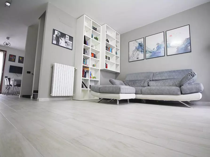 Immagine 3 di Villetta a schiera in vendita  a Vinci