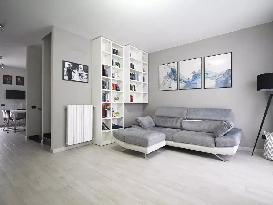 Immagine 4 di Villetta a schiera in vendita  a Vinci