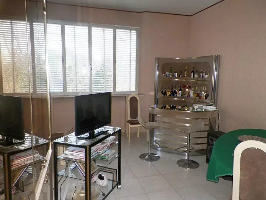 Immagine 5 di Appartamento in vendita  a Siena