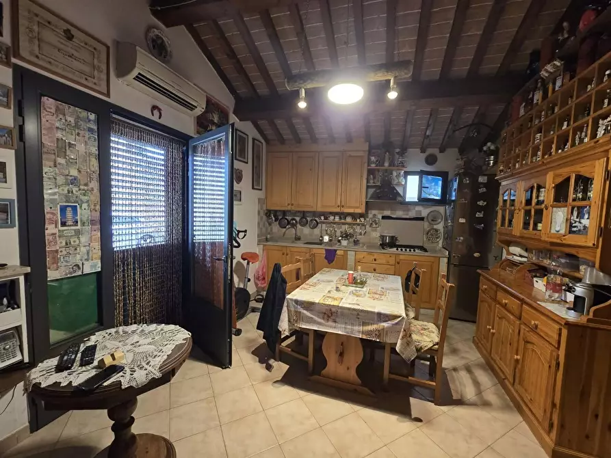 Immagine 2 di Appartamento in vendita  a Cascina