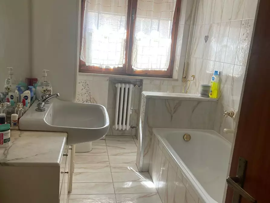 Immagine 13 di Appartamento in vendita  a Monteriggioni