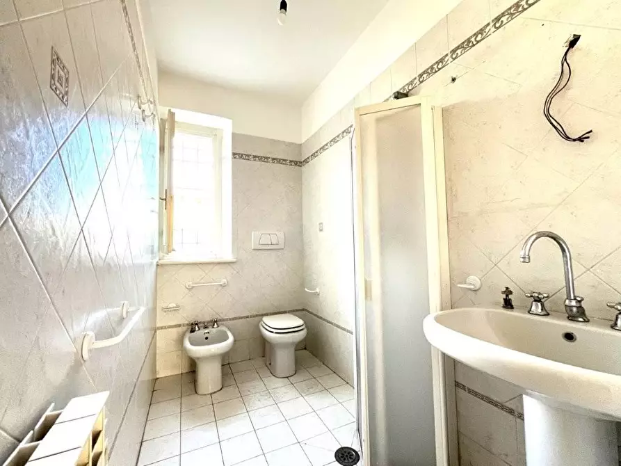 Immagine 10 di Casa bifamiliare in vendita  a Pietrasanta