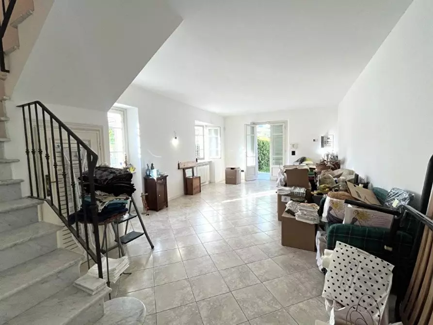 Immagine 6 di Casa bifamiliare in vendita  a Pietrasanta