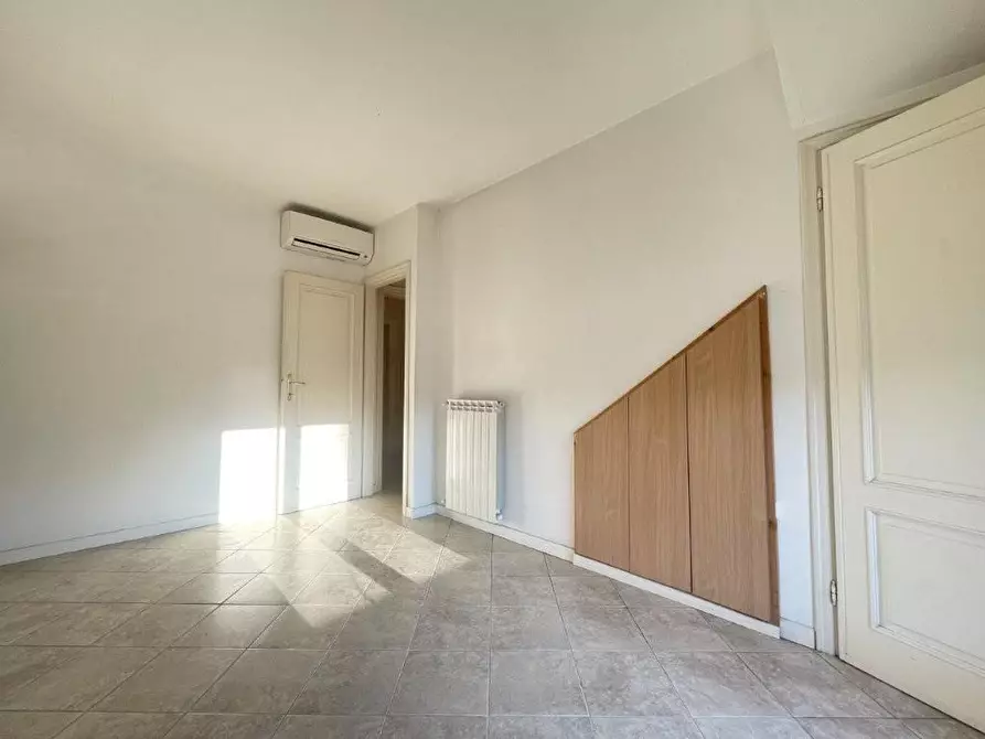 Immagine 13 di Casa bifamiliare in vendita  a Pietrasanta