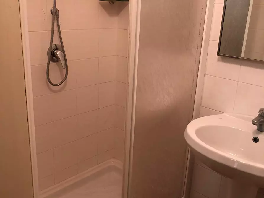 Immagine 29 di Appartamento in vendita  a Poggibonsi