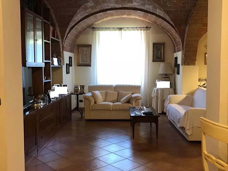 Immagine 9 di Appartamento in vendita  a Poggibonsi