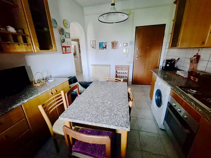 Immagine 6 di Appartamento in vendita  a Cascina