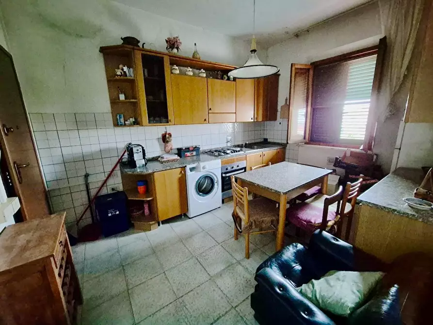 Immagine 3 di Appartamento in vendita  a Cascina