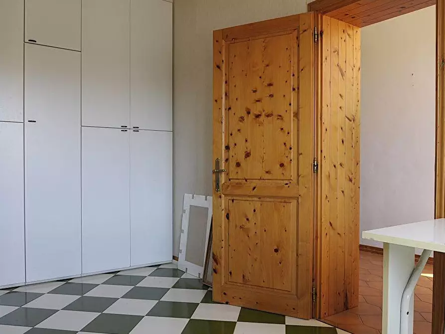 Immagine 14 di Appartamento in vendita  a Colle Di Val D'elsa