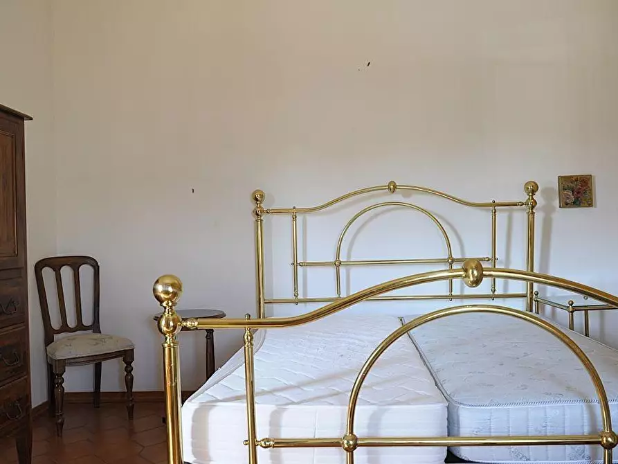 Immagine 10 di Appartamento in vendita  a Colle Di Val D'elsa