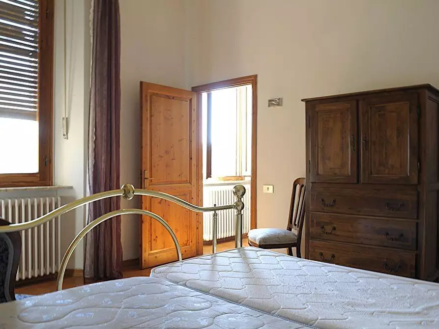 Immagine 9 di Appartamento in vendita  a Colle Di Val D'elsa