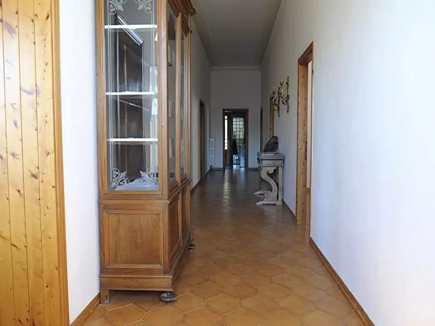 Immagine 15 di Appartamento in vendita  a Colle Di Val D'elsa