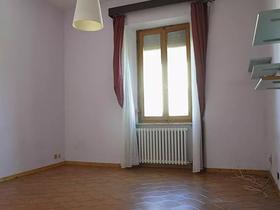 Immagine 25 di Appartamento in vendita  a Colle Di Val D'elsa