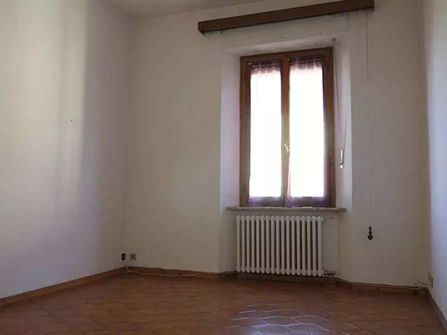 Immagine 21 di Appartamento in vendita  a Colle Di Val D'elsa