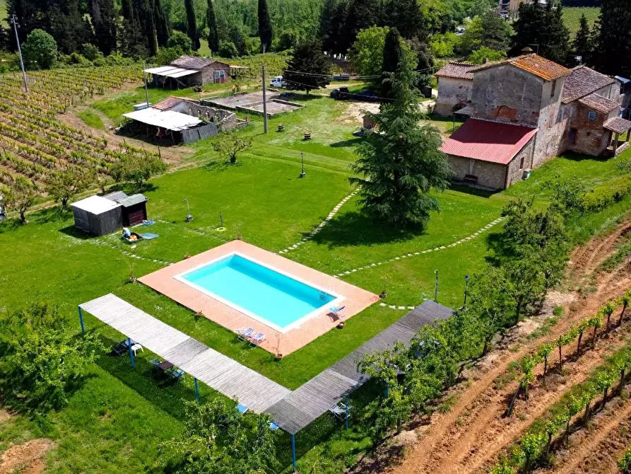 Immagine 4 di Azienda agricola in vendita  a Monteriggioni