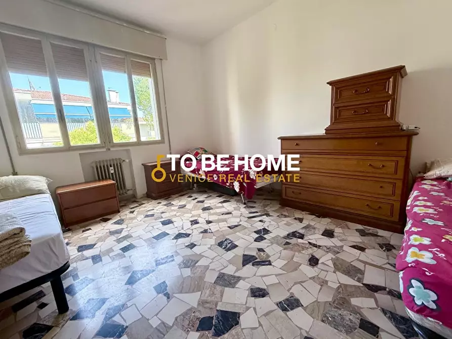 Immagine 7 di Appartamento in vendita  a Venezia