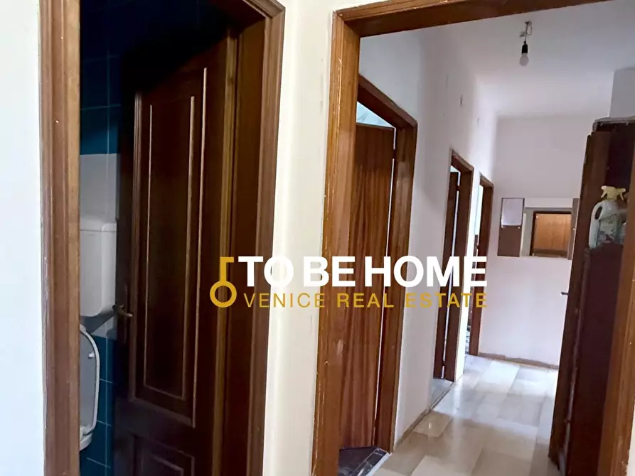 Immagine 16 di Appartamento in vendita  a Venezia