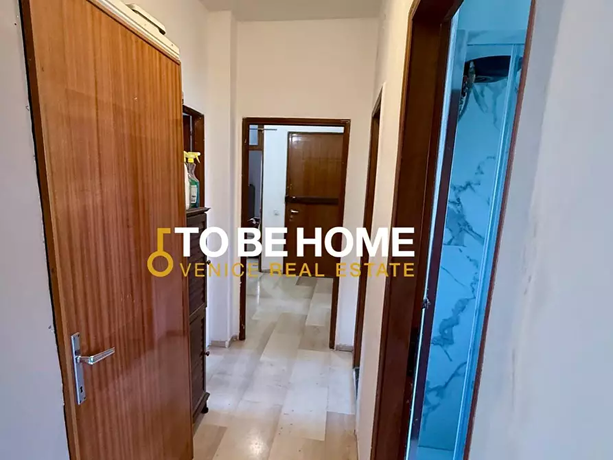 Immagine 12 di Appartamento in vendita  a Venezia