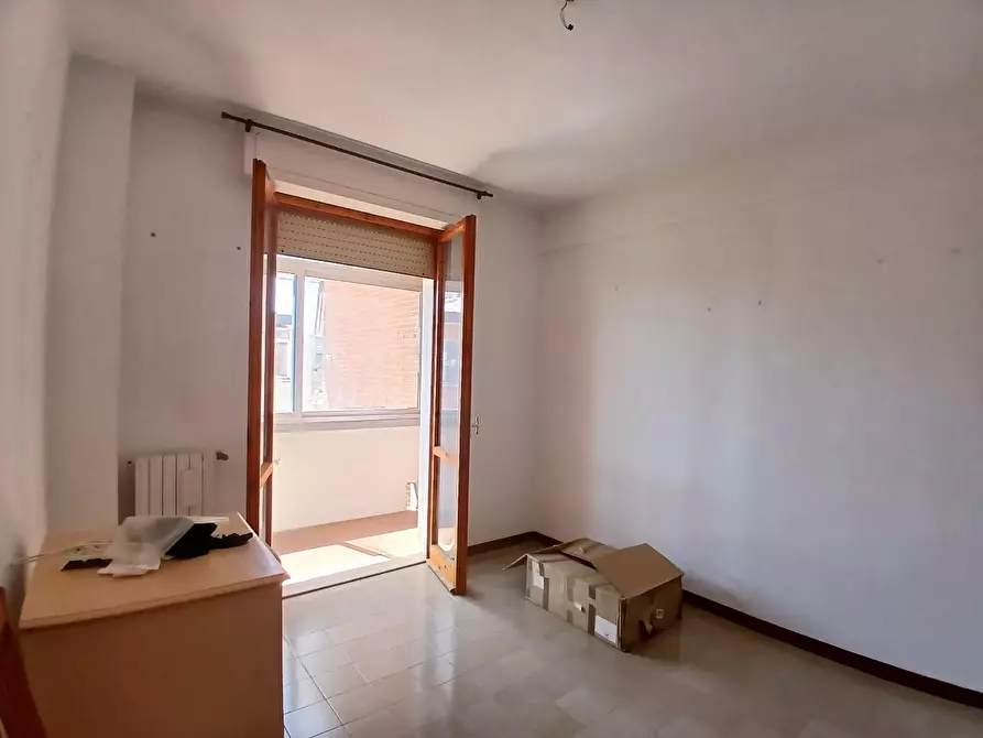 Immagine 21 di Appartamento in vendita  a Livorno