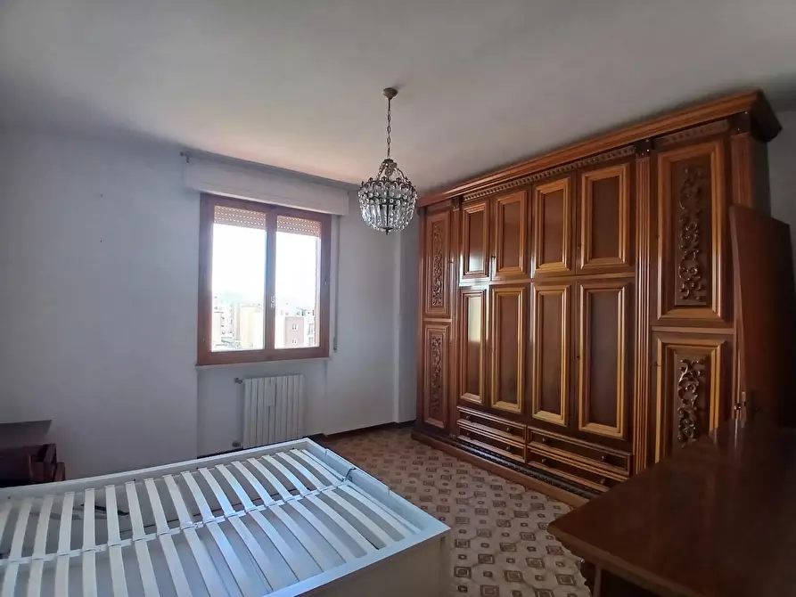 Immagine 19 di Appartamento in vendita  a Livorno