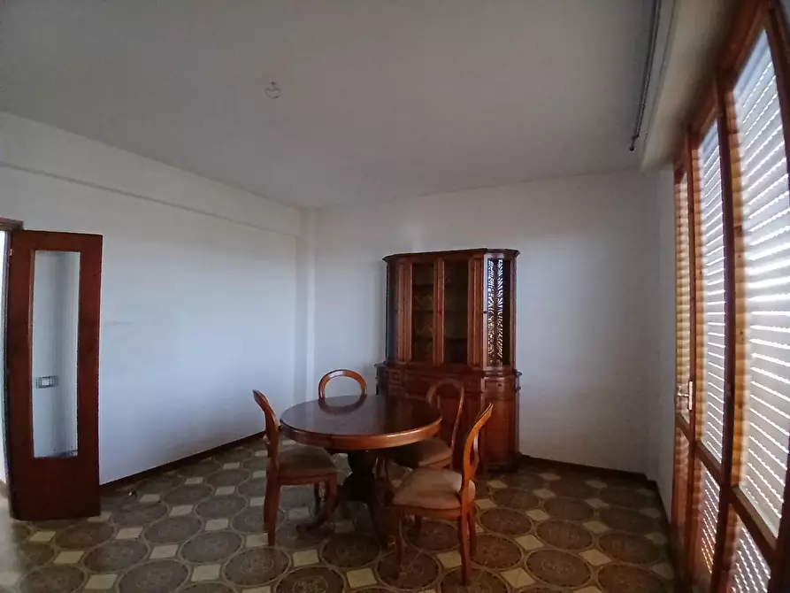 Immagine 2 di Appartamento in vendita  a Livorno