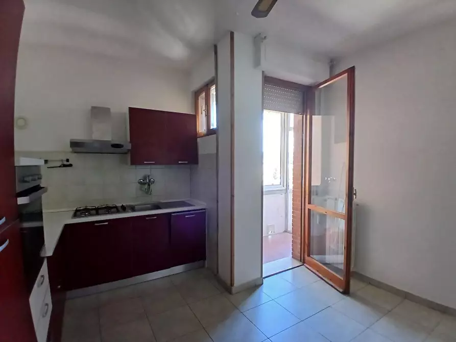 Immagine 11 di Appartamento in vendita  a Livorno