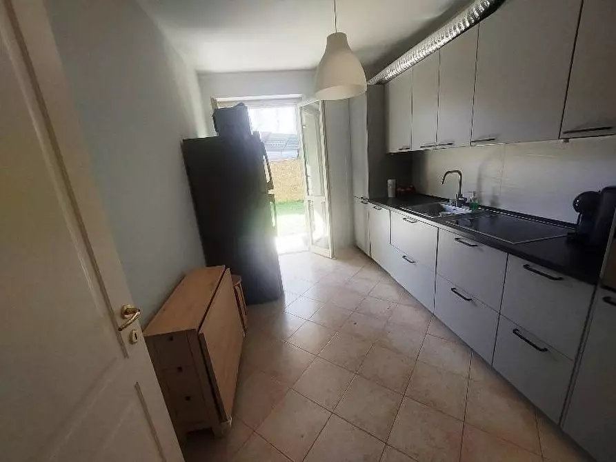 Immagine 8 di Appartamento in vendita  a Massa