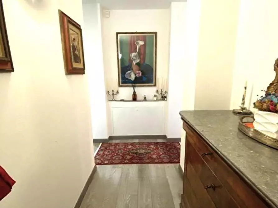 Immagine 6 di Appartamento in vendita  a Massa