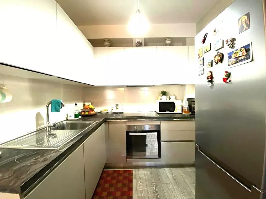 Immagine 7 di Appartamento in vendita  a Massa